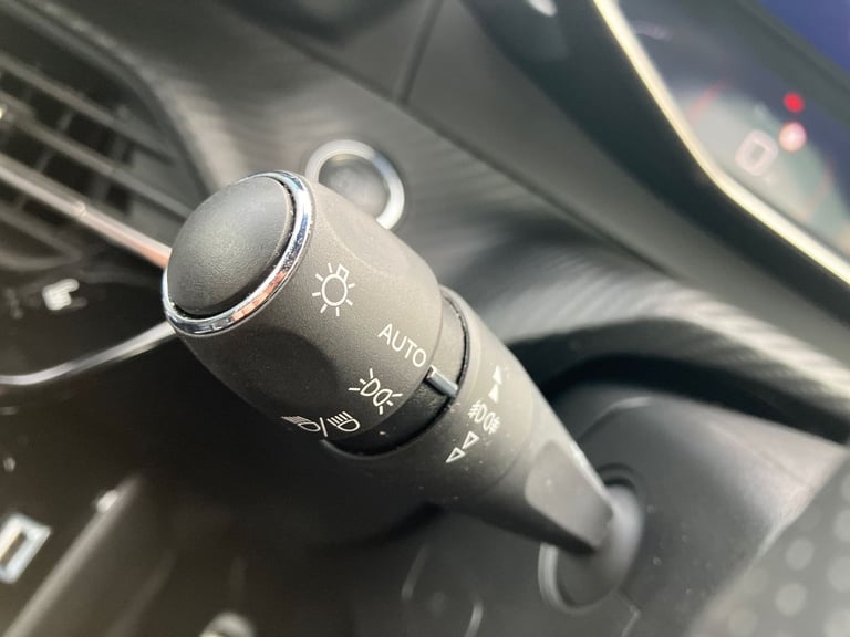 2022 Peugeot 2008 1.2 PureTech 130 GT 5dr Estate PETROL Manual