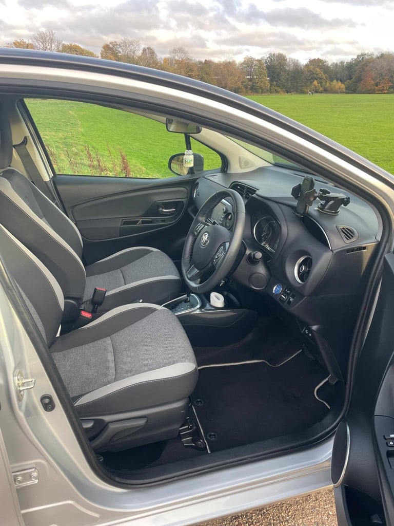 Toyota, YARIS, Hatchback, 2020, Other, 1497 (cc), 5 doors