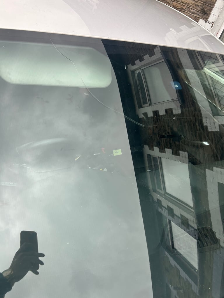 Ford, MONDEO, Hatchback, 2012, Manual, 1997 (cc), 5 doors