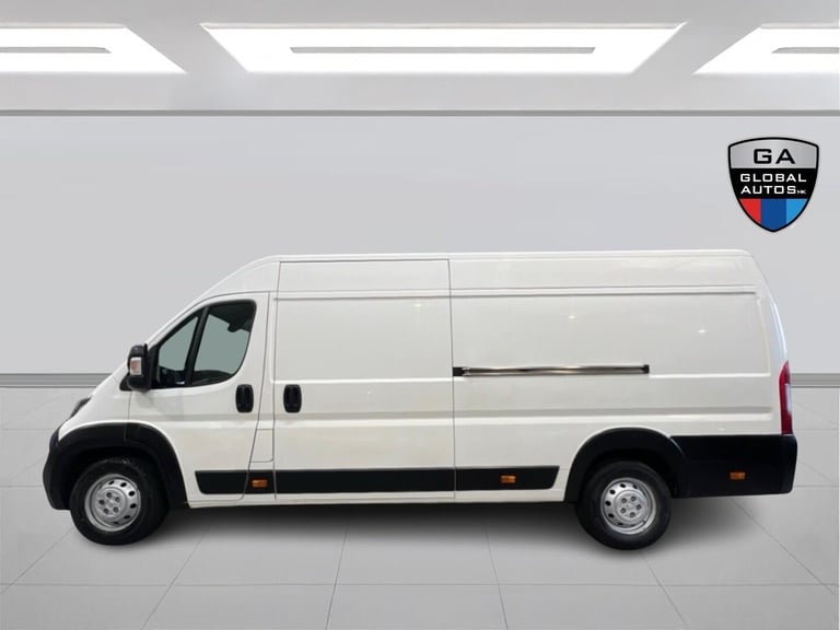 2019 Peugeot Boxer 2.0 BlueHDi 435 Professional L4 H2 Euro 6 5dr PANEL VAN Diesel Manual