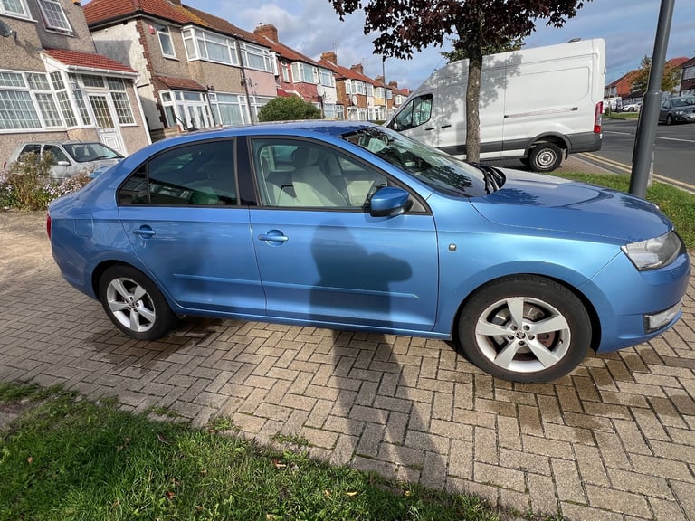 Skoda, RAPID, Hatchback, 2013, Manual, 1197 (cc), 5 doors