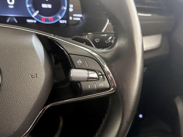 2021 Skoda Octavia 1.4 TSI iV 13kWh SE L DSG Euro 6 (s/s) 5dr Automatic Hatchback Hybrid Automatic