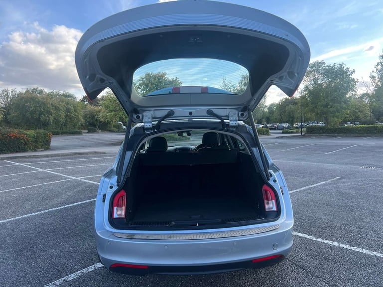 2014 Vauxhall Insignia 2.0 Insignia Tech Line CDTi ecoFLEX S/S 5dr Estate Diesel Manual