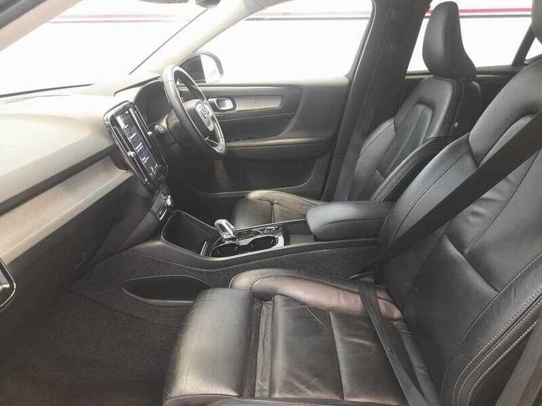 2022 Volvo XC40 1.5h T5 Twin Engine Recharge 10.7kWh Inscription Pro SUV 5dr ESTATE Petrol/Electr...