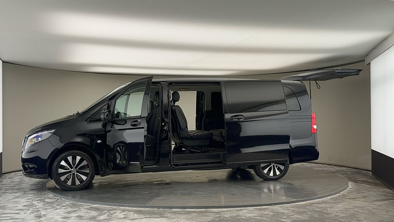 2022 Mercedes-Benz Vito 2.0 114 CDI SELECT Tourer Double Cab 5dr Diesel G-Tronic RWD L3 Euro 6 (s...