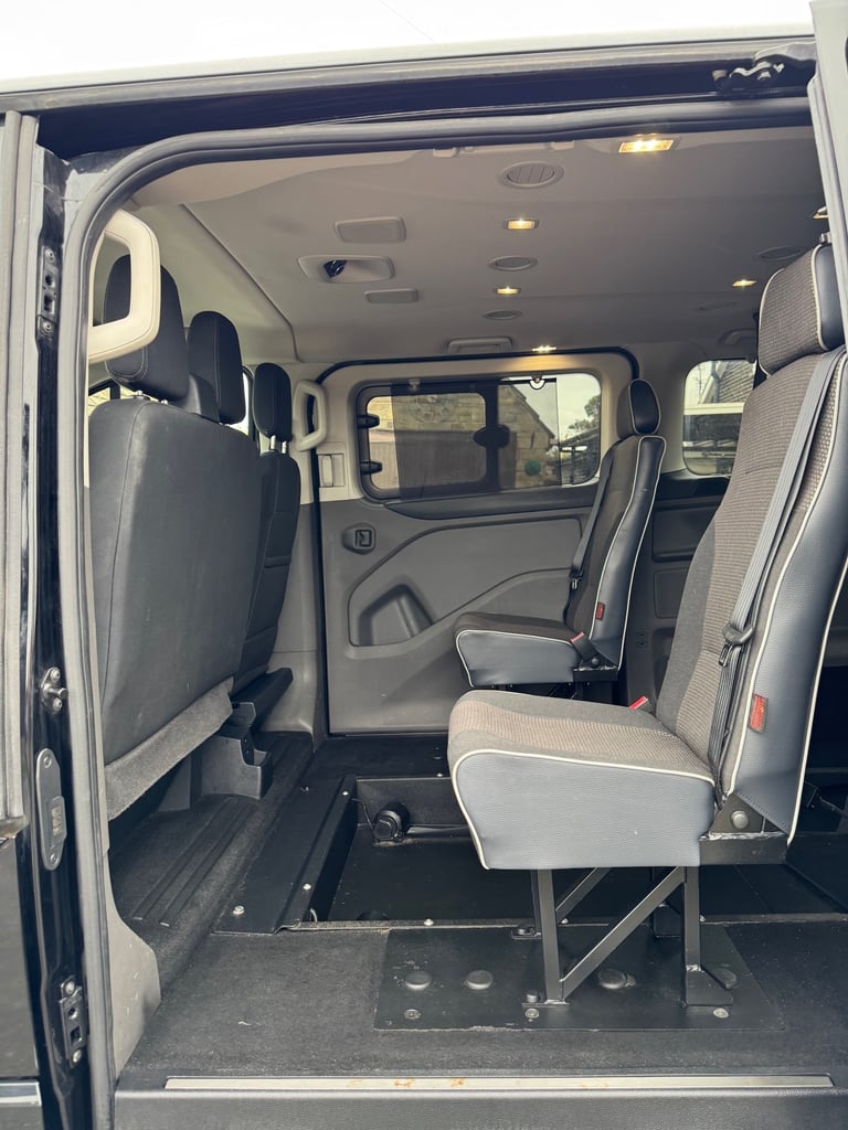 2018 Ford Tourneo Custom 2018 68 FORD TOURNEO CUSTOM 2.0 EcoBlue 130ps Low Roof 8 Seater Titanium...