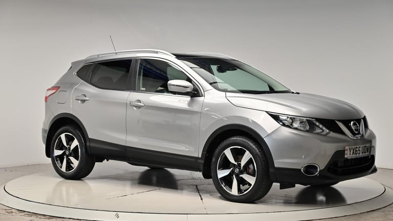2015 Nissan Qashqai 1.6 dCi n-tec+ XTRON 2WD Euro 6 (s/s) 5dr HATCHBACK Diesel Automatic