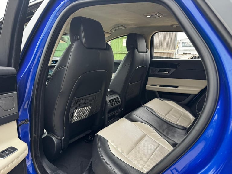 2018 Jaguar XF 2.0d R-Sport Auto AWD Euro 6 (s/s) 4dr SALOON Diesel Automatic