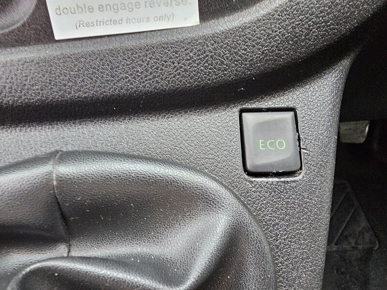 2017 Renault Trafic LL29 ENERGY dCi 125 Business+ Van PANEL VAN DIESEL Manual