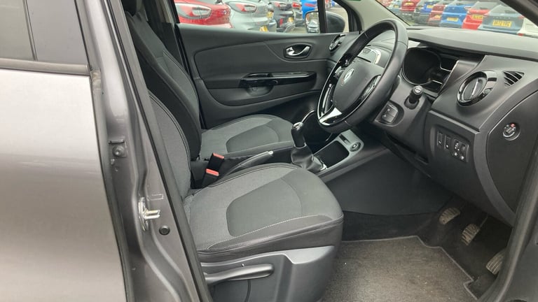 2014 Renault Captur 1.5 dCi 90 Dynamique S MediaNav Energy 5dr Diesel Hatchback Hatchback Diesel ...