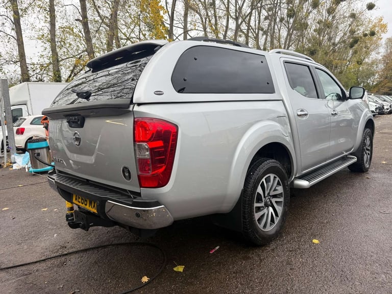 2016 Nissan Navara Double Cab Pick Up Tekna 2.3dCi 190 4WD Auto PICK UP DIESEL Automatic