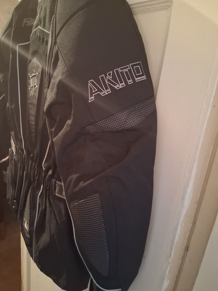 Motorcycle Jacket AKITO