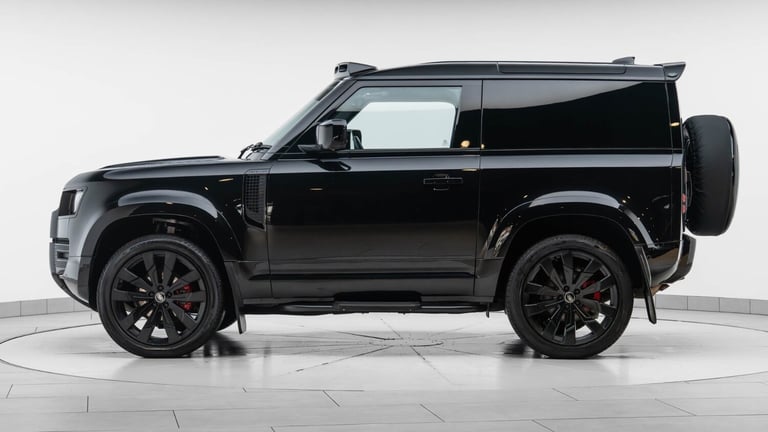2024 Land Rover Defender 3.0 D250 Hard Top Auto [3 Seat] PANEL VAN DIESEL Automatic