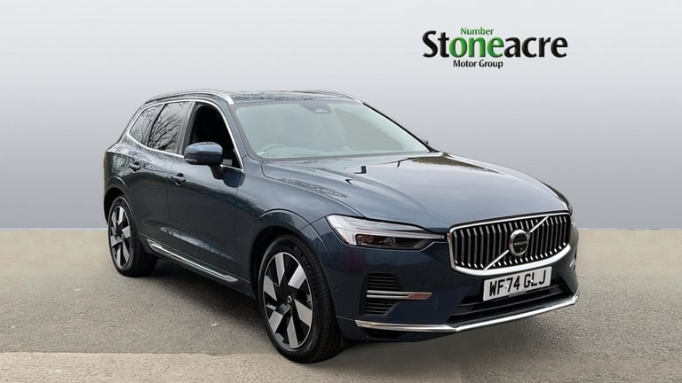 image for 2024 Volvo XC60 2.0h T8 Recharge 18.8kWh Ultimate Dark Auto AWD Euro 6 (s/s) 5dr ESTATE Petrol/El...