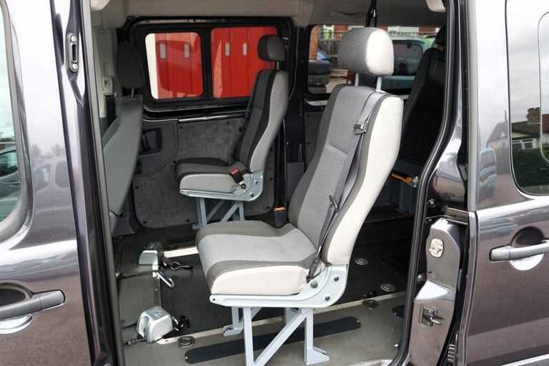 Peugeot Expert HDI TEPEE COMFORT L2 Automatic, Disabled, Wheelchair Accessible
