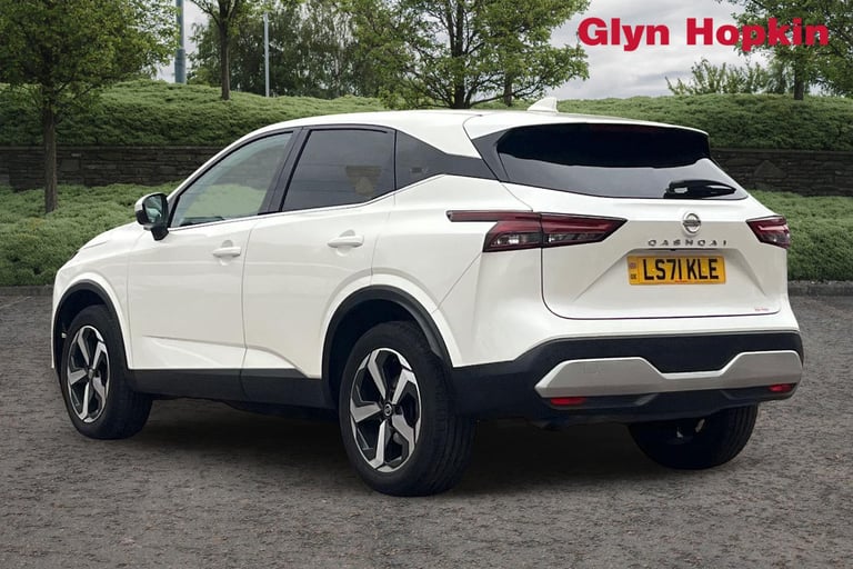 2022 Nissan Qashqai 1.3 DiG-T MH N-Connecta 5dr Hatchback Petrol Manual