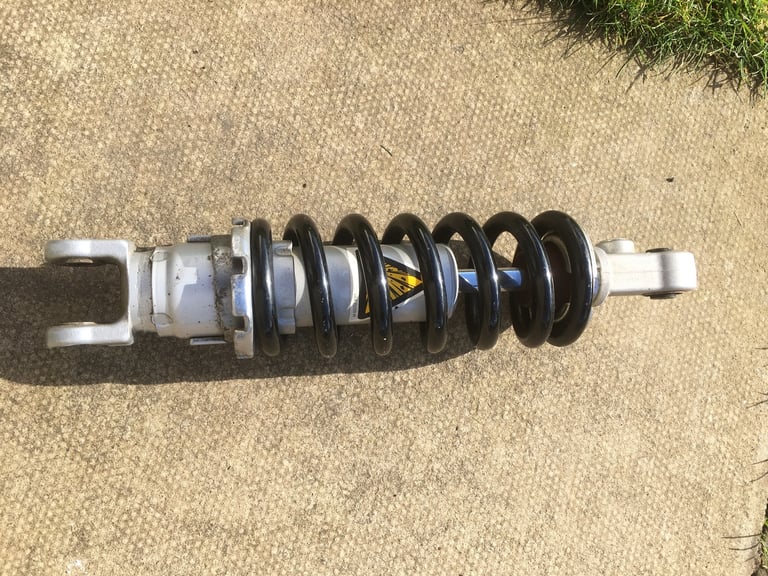 Yamaha Tracer 900 rear shock absorber 