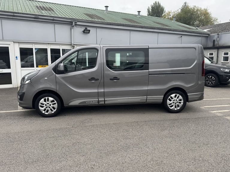 2019 Vauxhall Vivaro 1.6 CDTi 2900 BiTurbo ecoTEC Limited Edition Nav Crew Van Double Cab 5dr Di ...