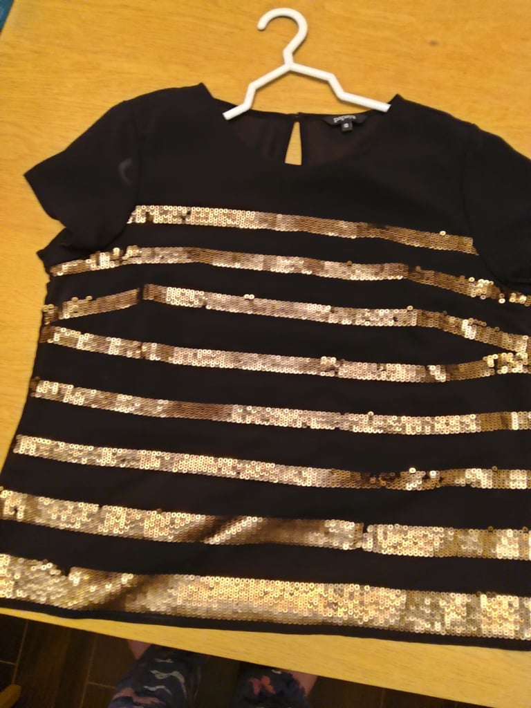 Size 18 papaya black chiffon bronze sequinned  short sleeved event top 