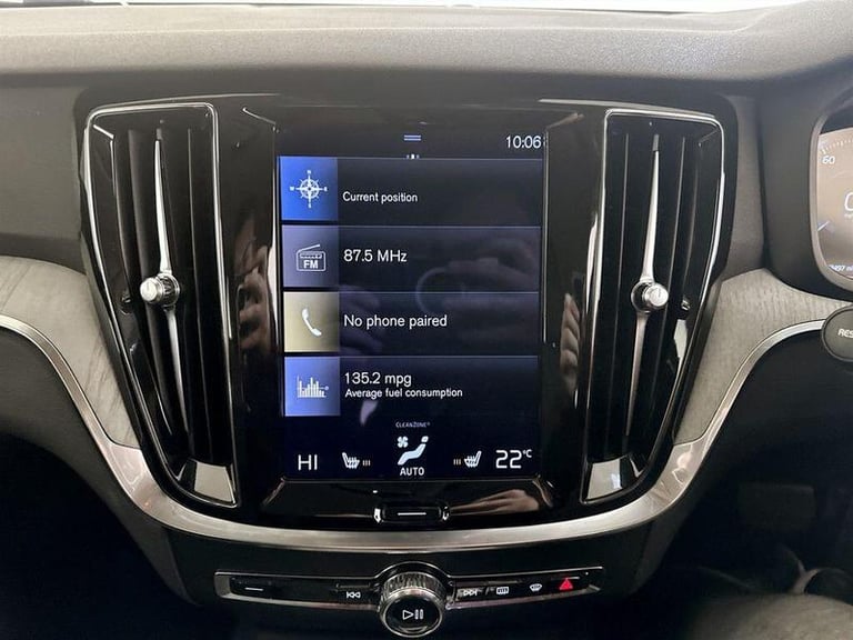 2021 Volvo V60 2.0 B3 MHEV Inscription Auto Euro 6 (s/s) 5dr Automatic Estate Hybrid Automatic