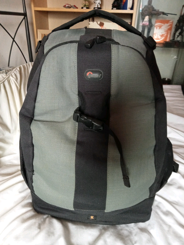 Lowepro Flipside 400 AW Camera backpack 