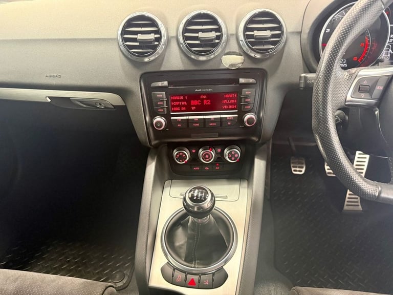 2014 14 AUDI TT 2.0 TDI S LINE COUPE 3DR DIESEL MANUAL QUATTRO EURO 5 (170 PS) D