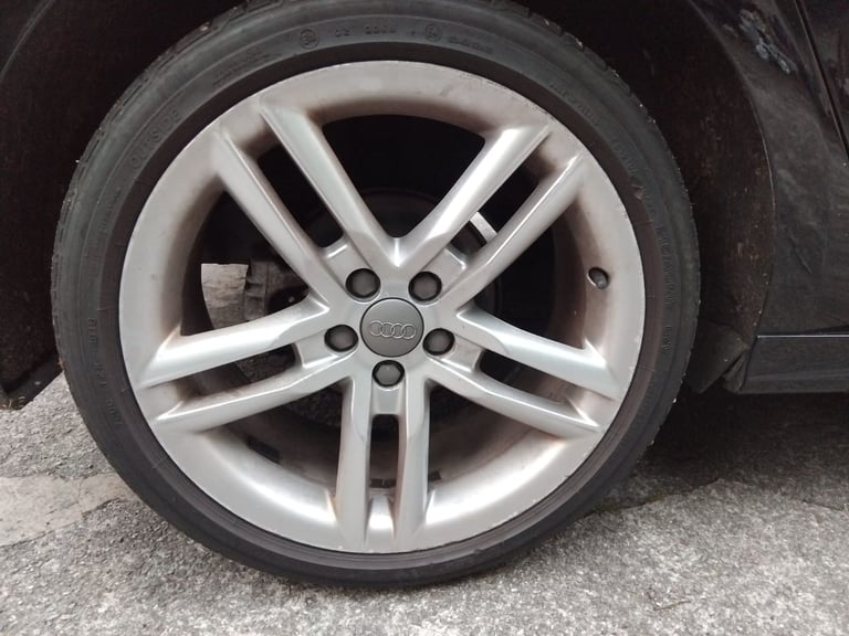 Audi, A1, SLine, Hatchback, 2013, Manual, 1598 (cc), 5 doors
