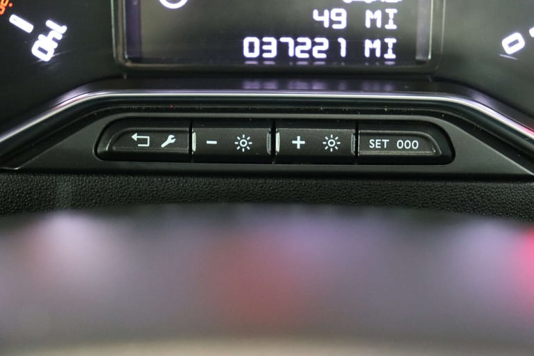 2018 Citroen C3 1.2 PureTech 82 Flair Nav Edition 5dr HATCHBACK PETROL Manual