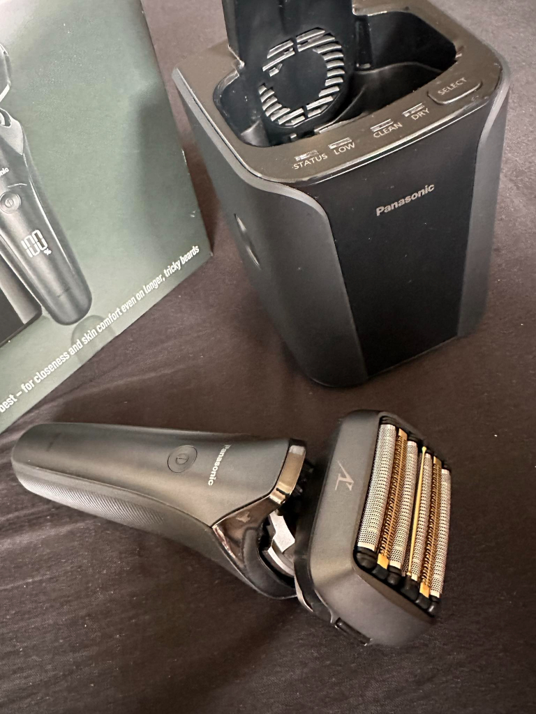 NEW Panasonic ES-LS9A Wet & Dry 6-Blade Electric Shaver for Men £199 was £399