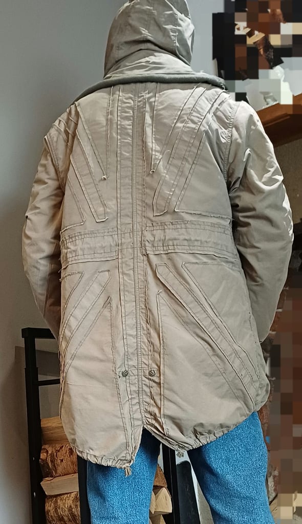 Lambretta khaki fishtail parka size M