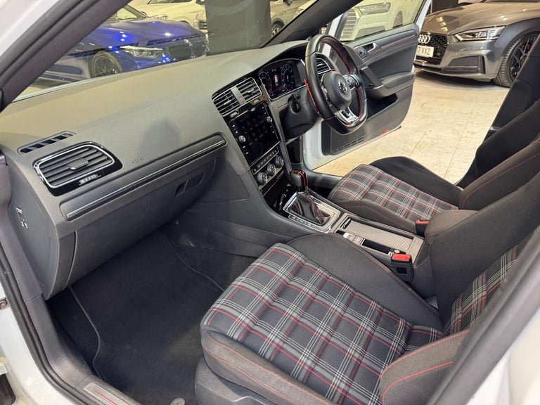 2019 Volkswagen Golf 2.0 Golf GTi Performance TSi Semi-Auto 5dr Hatchback Petrol Automatic