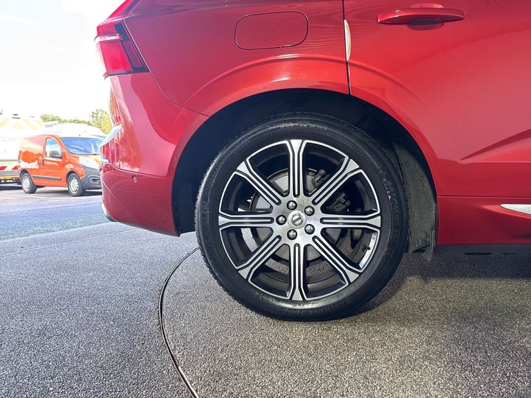 2018 Volvo XC60 2.0 D5 PowerPulse Inscription Pro 5dr AWD G tronic Estate Diesel Automatic