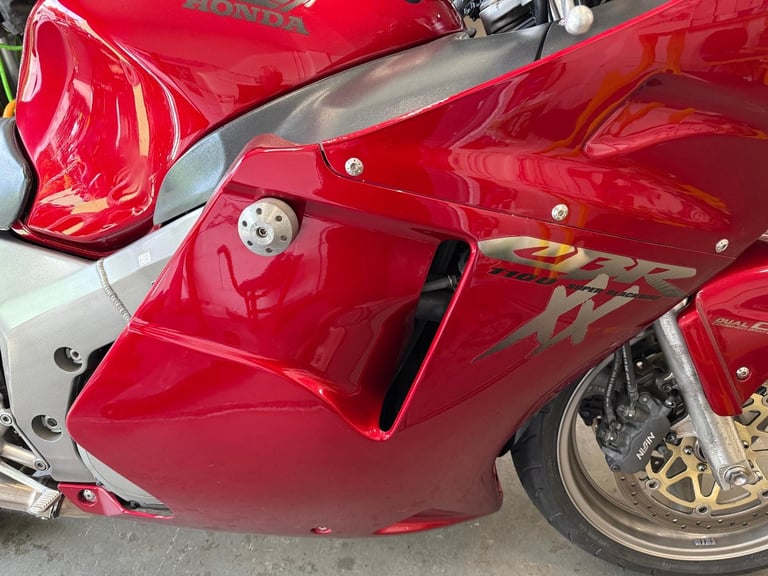 HONDA CBR 1100 BLACKBIRD