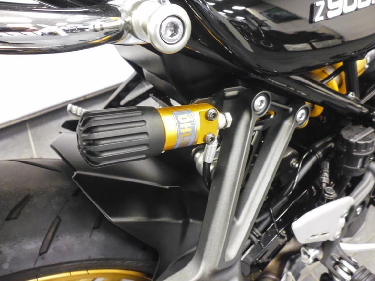 2022 KAWASAKI Z900 RS SE WITH ONLY 1159 MILES FROM NEW
