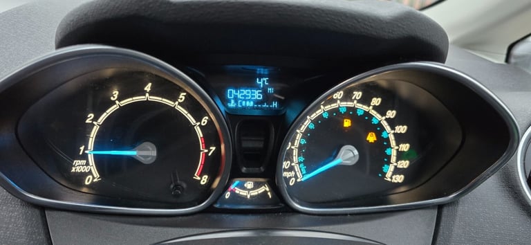 2014 Ford Fiesta 1.25 82 Zetec 3dr HATCHBACK Petrol Manual