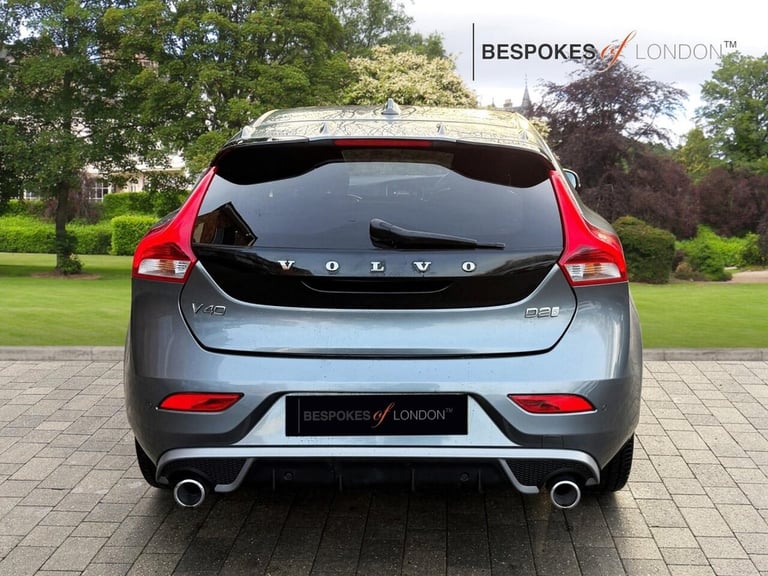 2017 Volvo V40 2.0 D2 R-Design Nav Plus Auto Euro 6 (s/s) 5dr Hatchback Diesel Automatic