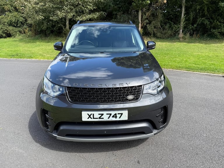2017 Land Rover Discovery 5 3.0 TDV6 H.S.E LUXURY / 4X4 / 7 SEATER / AUTOMATIC 
