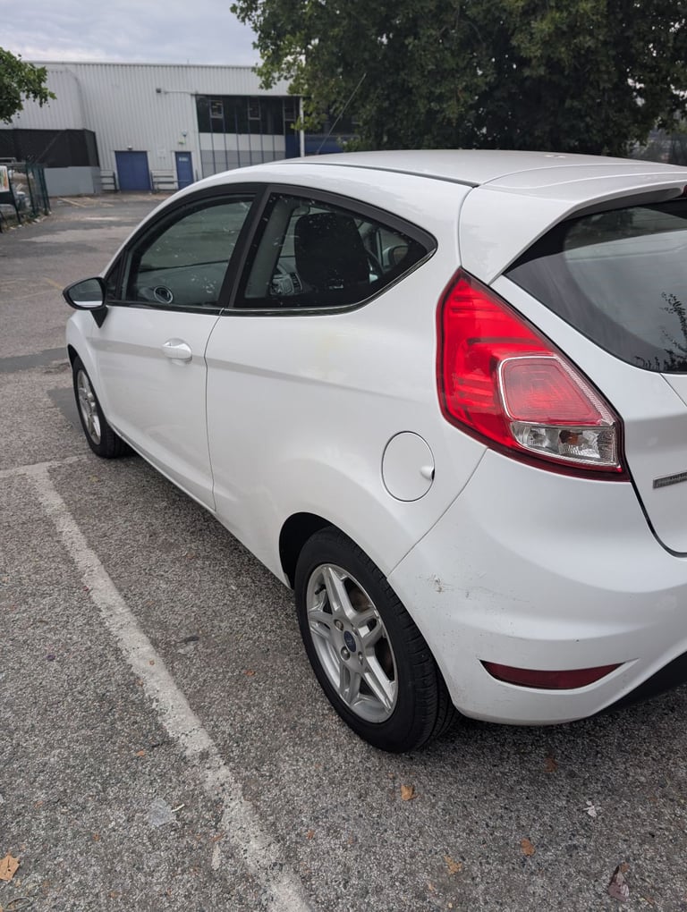 Ford, FIESTA, Hatchback, 2013, Manual, 998 (cc), 3 doors