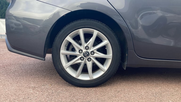 2019 Toyota Prius+ 1.8 VVTi Excel TSS 5dr CVT Auto Hybrid Estate Estate Hybrid Automatic