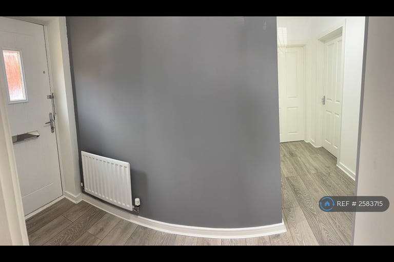 2 bedroom flat in Burrows Crescent, Chipping Norton, OX7 (2 bed) (#2583715)