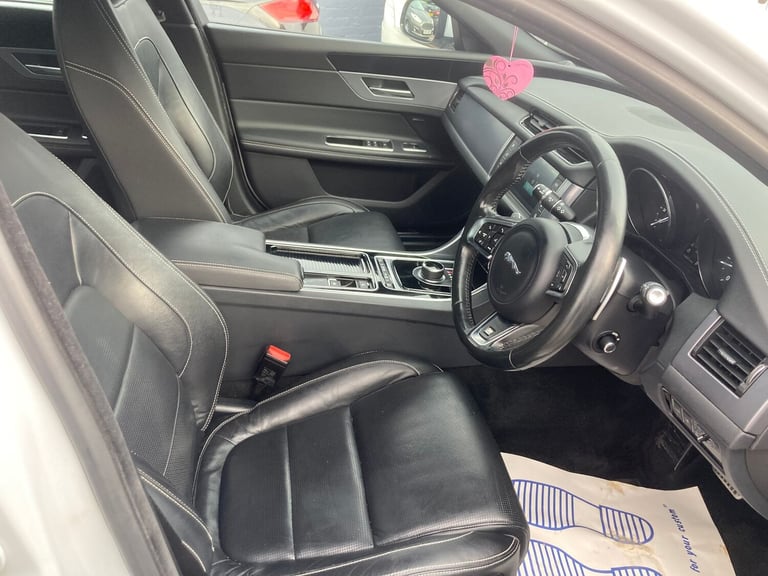 2017 Jaguar XF 2.0d [180] R-Sport 4dr Auto SALOON DIESEL Automatic