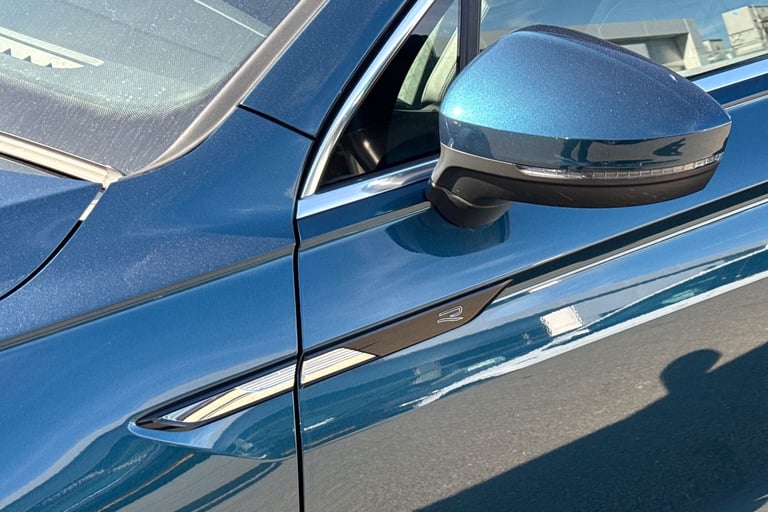 2024 Volkswagen Tiguan 2.0 TDI (SCR) DSG R-Line Edition | Heated Seats |  Park Assist SUV DIESEL ...