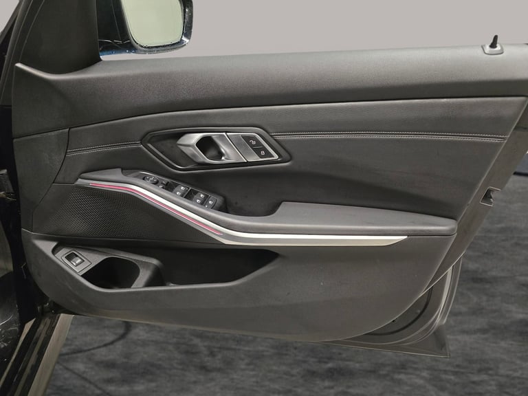 2020 BMW 3 Series 2.0 320d M Sport Touring 5dr Diesel Auto Euro 6 (s/s) (190 ps) - AUTO PARK  Est...