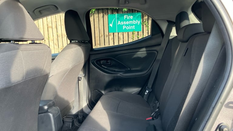 2023 Toyota Yaris 1.5 Hybrid Design 5dr CVT Hybrid Hatchback Hatchback Hybrid Automatic