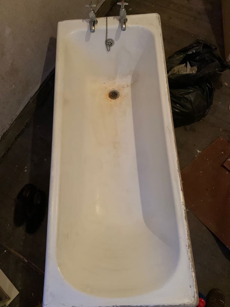 image for Cast Iron Antique Bath Tub with Legs Complete