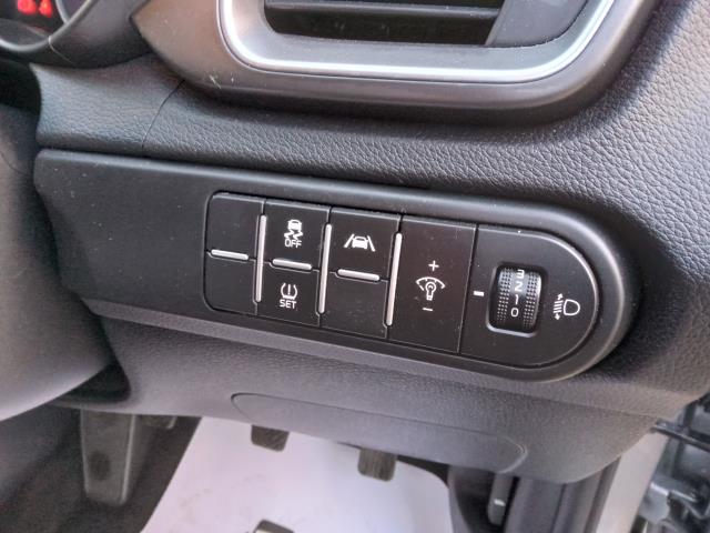 2023 Kia Ceed 1.5T Gdi Isg 2 5Dr Hatchback Petrol Manual