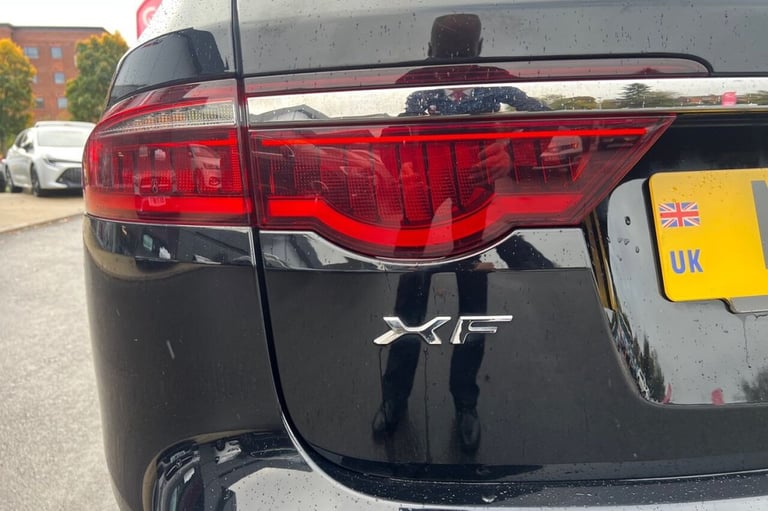 2019 19 JAGUAR XF 2.0I PORTFOLIO GPF SPORTBRAKE 5DR PETROL AUTO EURO 6 (S/S) (25