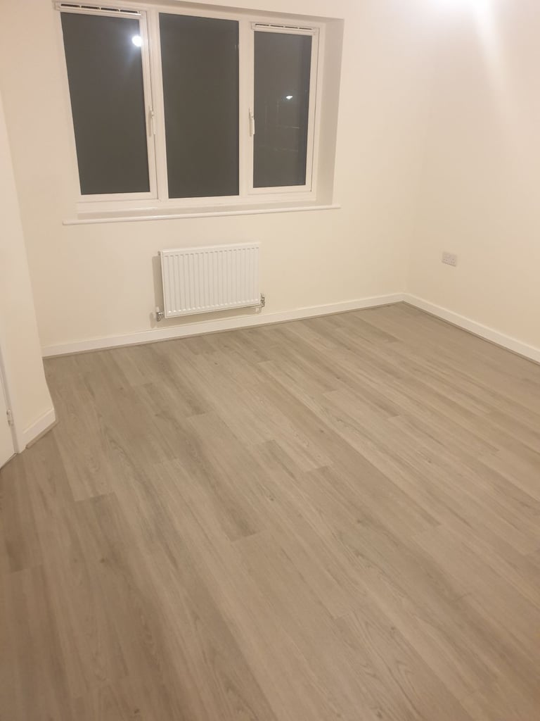 For Rent – 3-Bedroom Family House in Salford (No Agency Fees, Available Now)