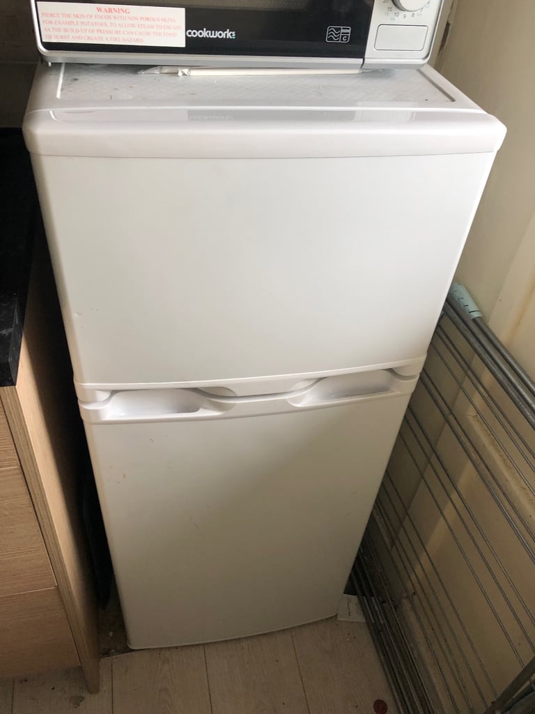 Fridge freezer