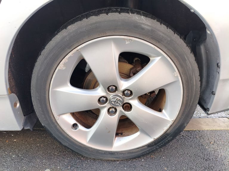 Toyota Prius hybrid 1.8 ltr petrol
